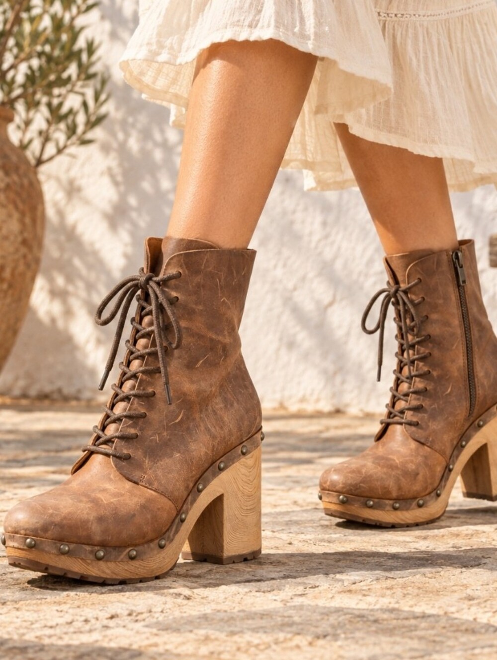 Kork-Ease STUD Sherborn Brown Leather Platform Chunky Heel BOOTS Women's Size 9